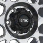 رینگ آفرود KMC سایز 17 اینچی رنگ رخ تراش سیلور از نمای نزدیک